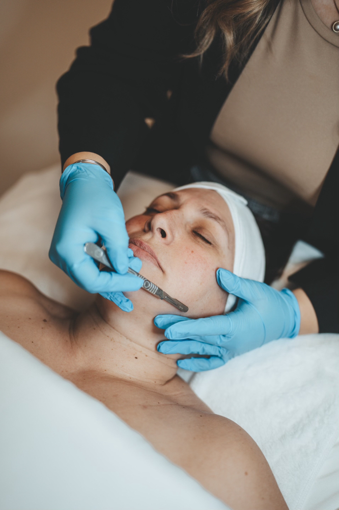 Dermaplane Facial