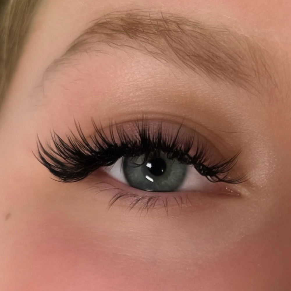 1 Week Fill at Alchemy Lash Co. in Providence, RI