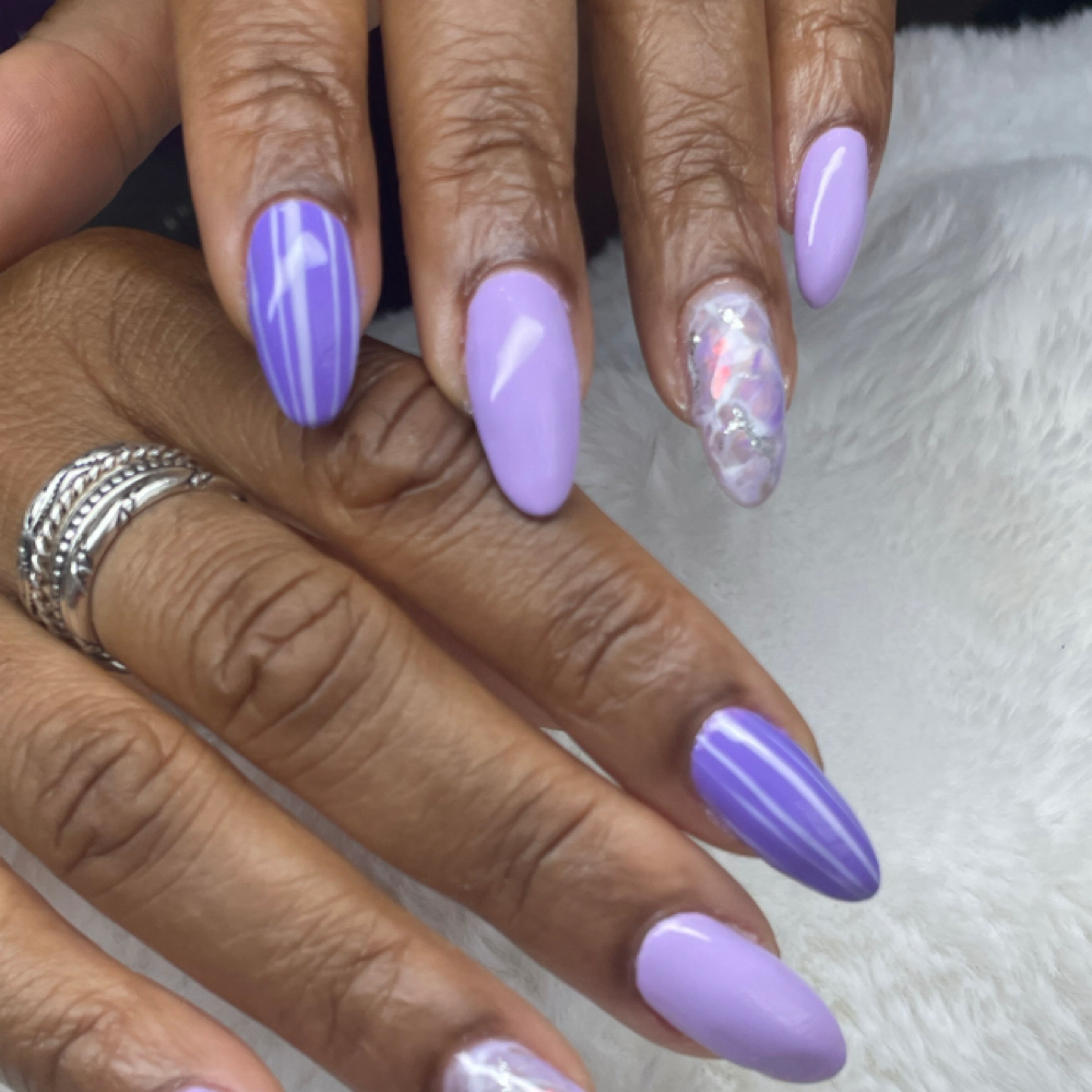 Short /Medium -Minimal Designs at Hilda’s Queen Nails LlC in Marietta, GA