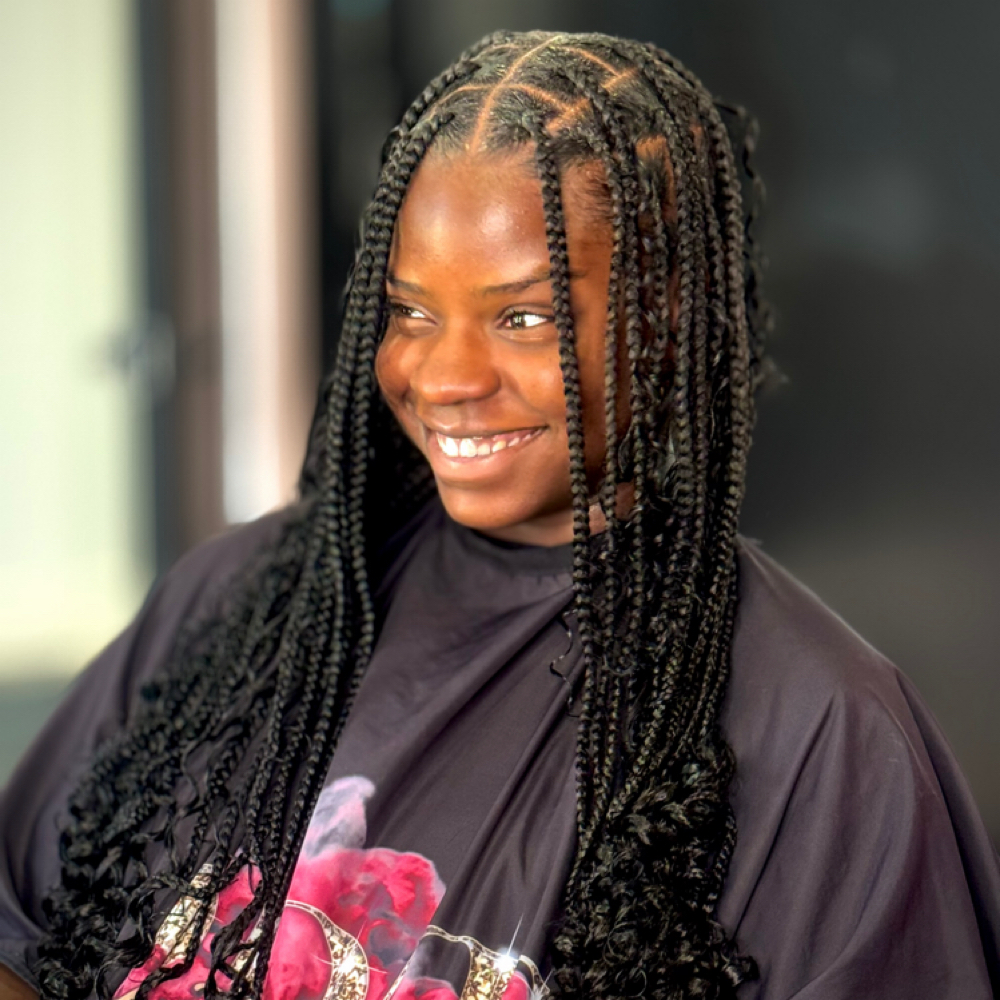 Knotless at Beauty By Tati in Kansas City, KS