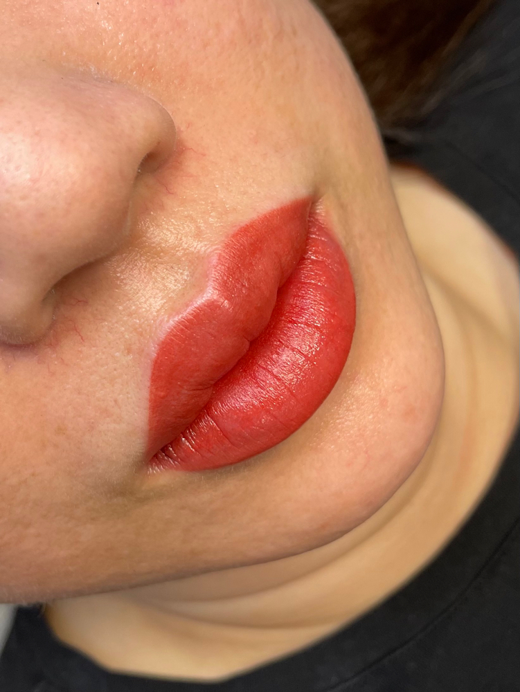 Pro 20% off Lip Blushing