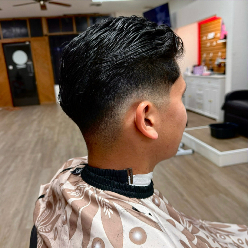 Mens Clipper Cut at Hermosa Beauty Co. in Twentynine Palms, CA