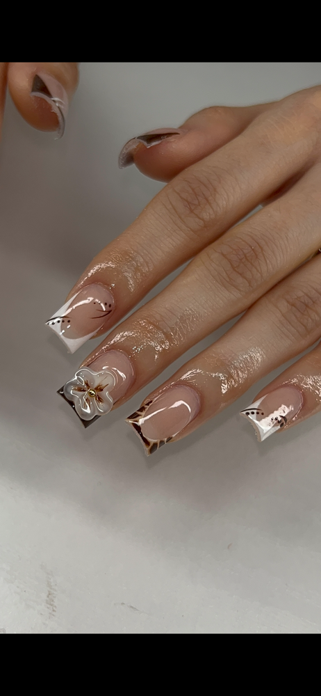 short full set at nailedbyshelleyy in Buckeye, AZ