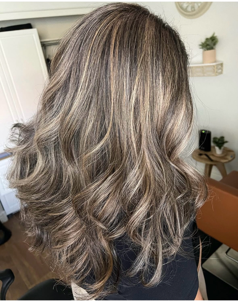 Highlight w/ Root Color Touchup