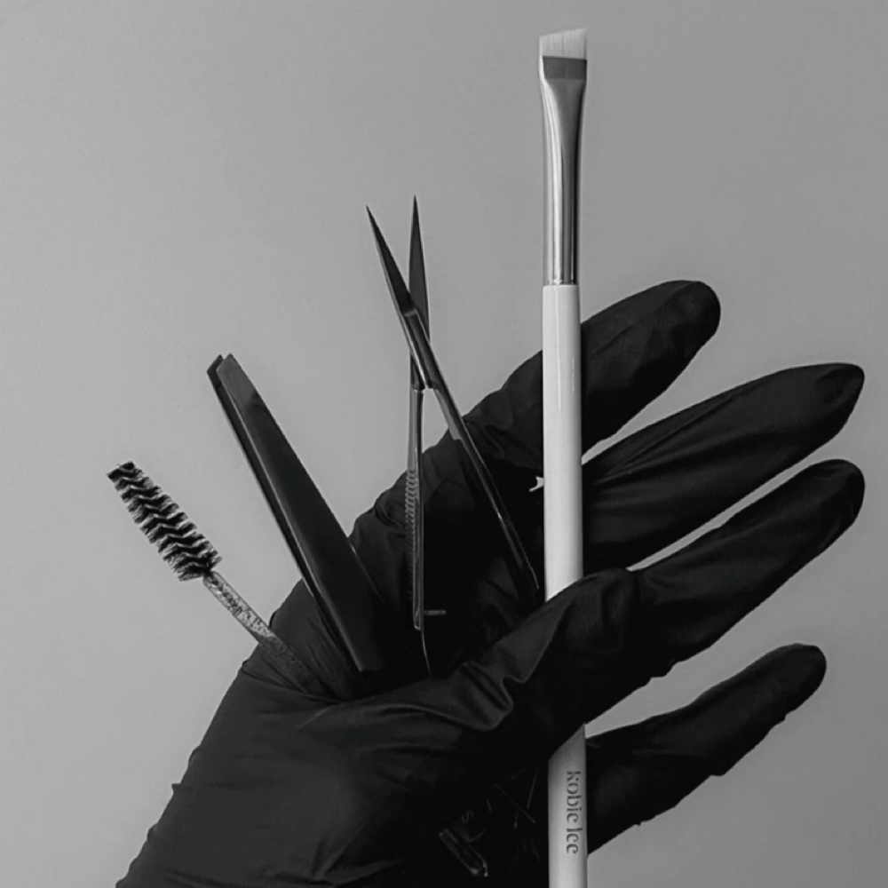 Brow Mapping + Sculpt Wax at Jassy Brows in Mi, MI