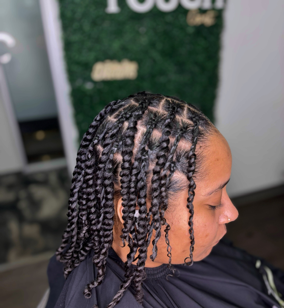 Medium Natural Twist
