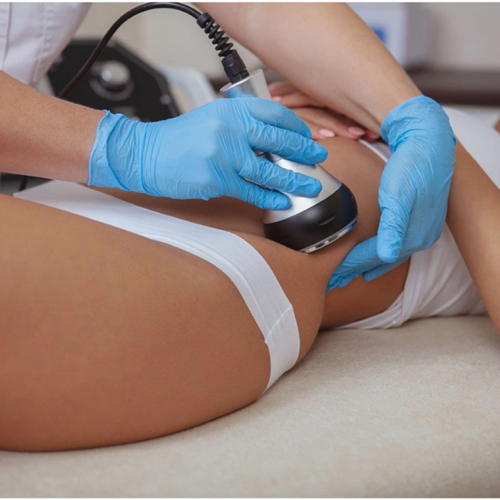 signature sculpt at Carrie Hodgins