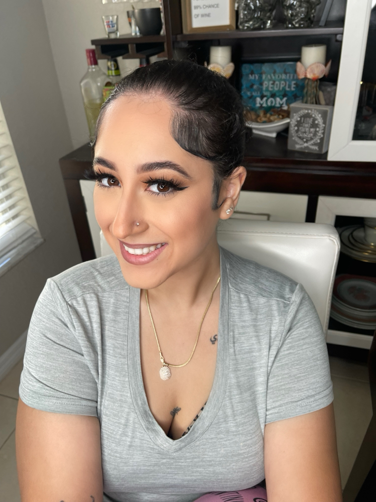 Clean Makeup Look - No Eyeshadow