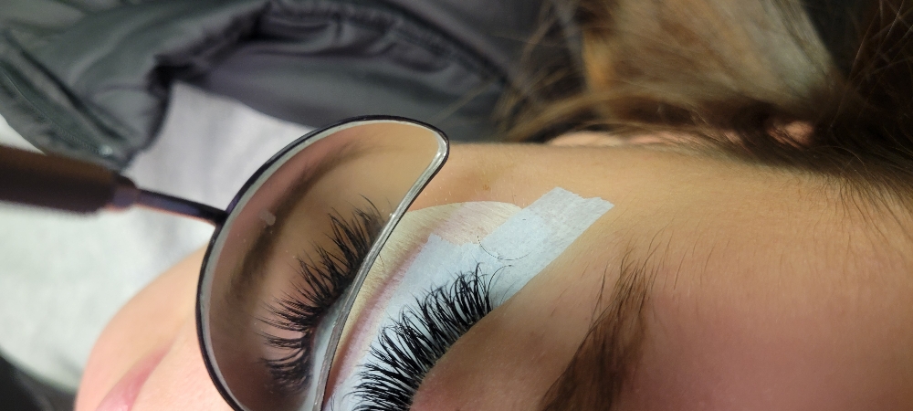 Full Set Eyelash Extensions
