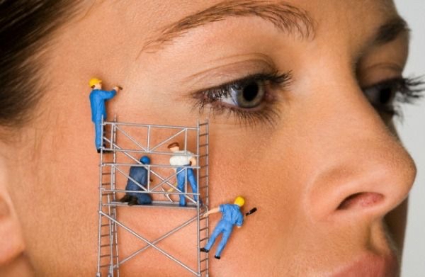 Dermaplaning Facial Treatment