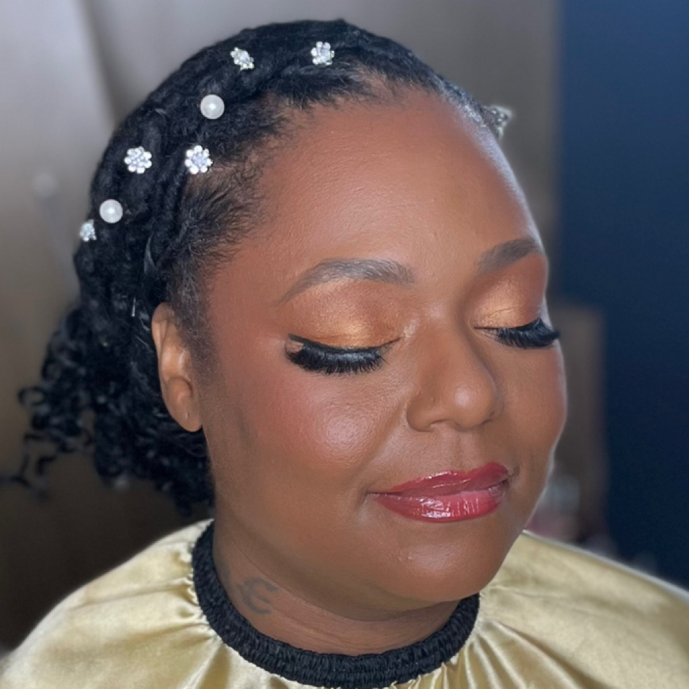 Makeup Services at AJ BELLA BEAUTY in OMAHA, NE
