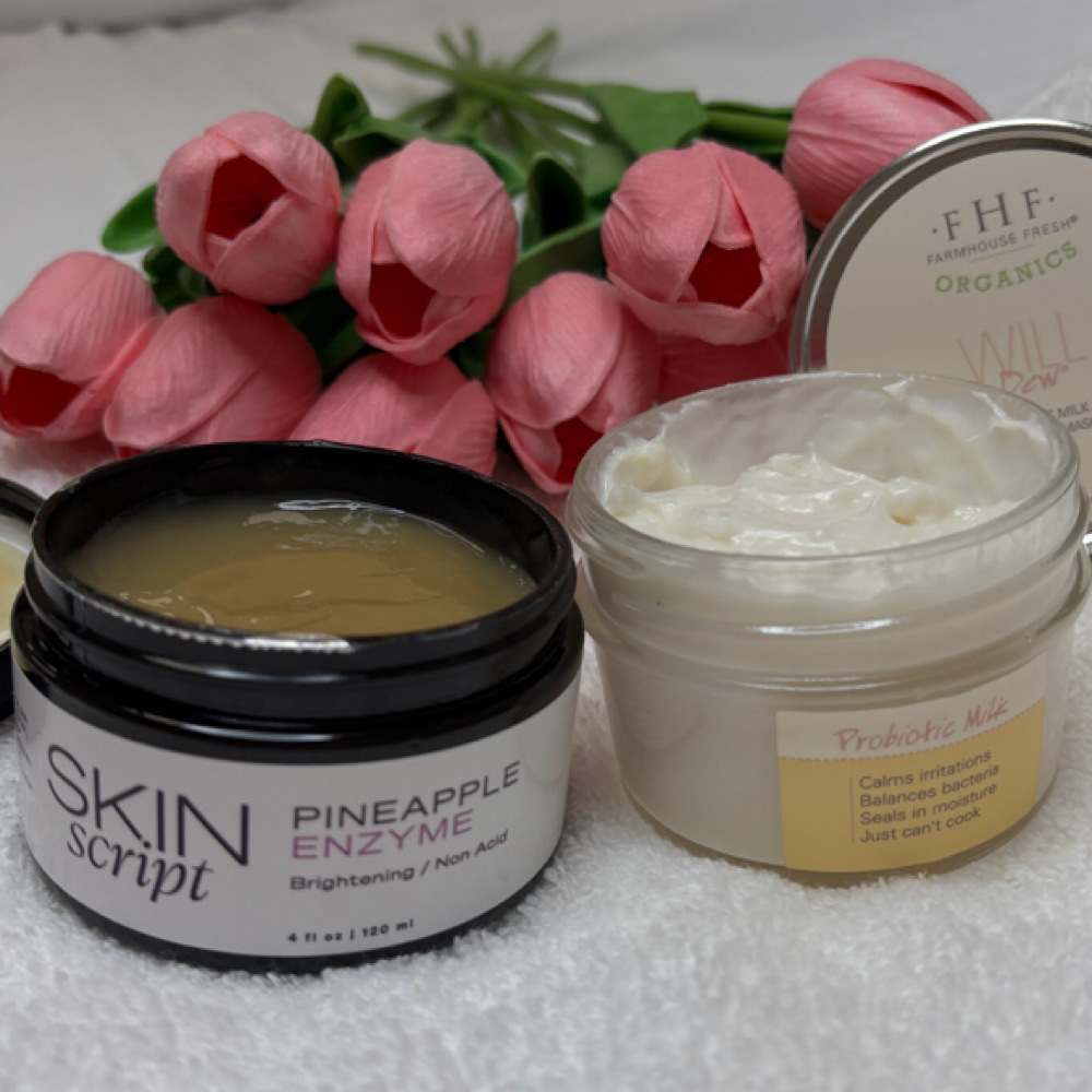 Pineapple Blossom (Seasonal) at Sandra the Esti LLC in Downers Grove, IL