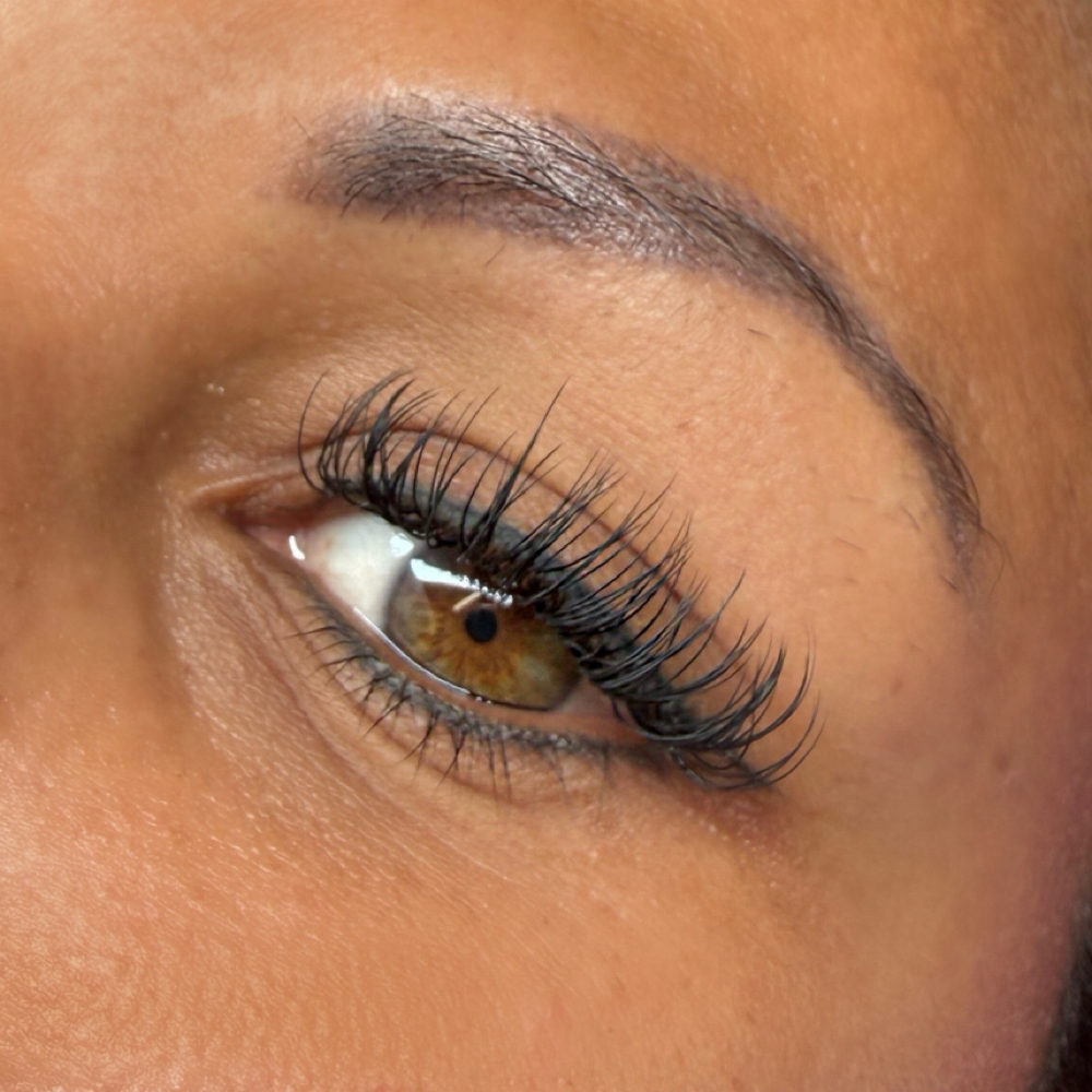Hybrid/Volume Full Set at Little P’s Permanent Cosmetics in Cottonwood, AZ