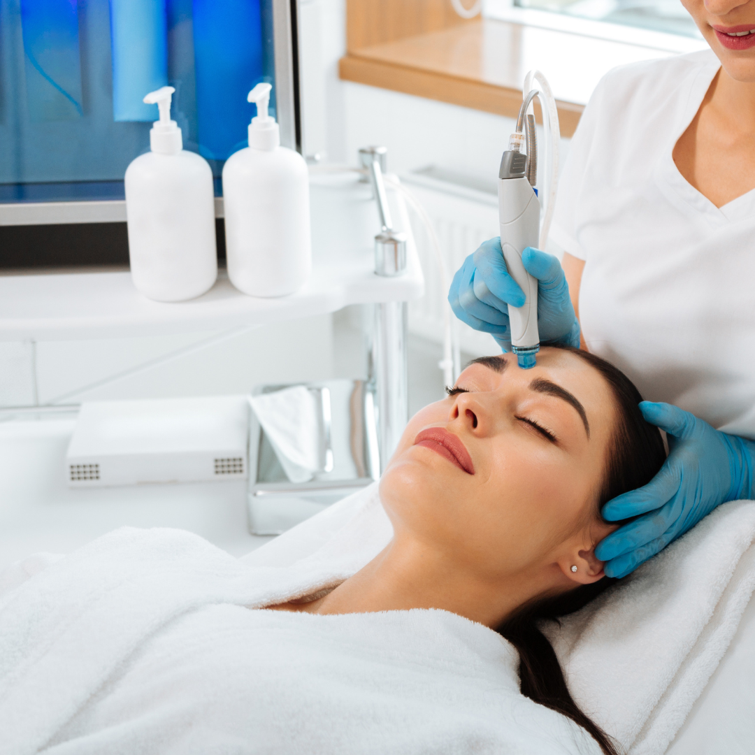 Diamond Hydrafacial