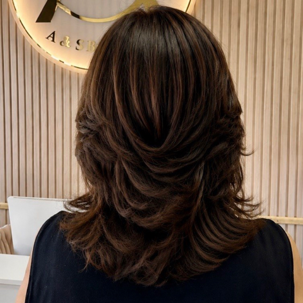 Root Color Touch-Up at A & S Beauty Bar in Woodland Hills, CA