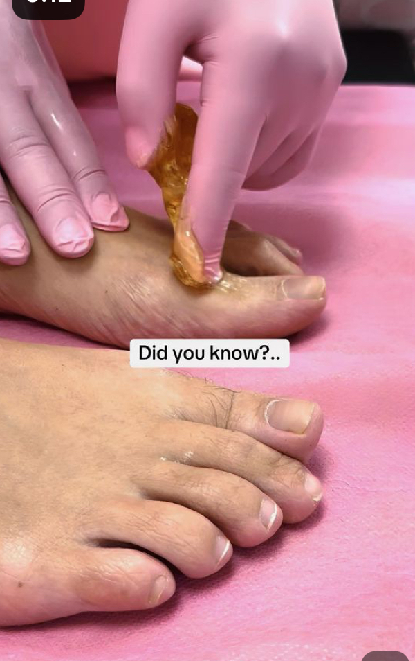 Toes Wax