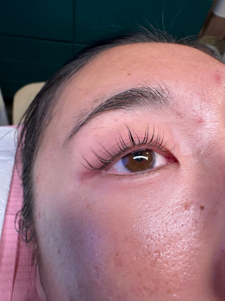 Korean lash lift