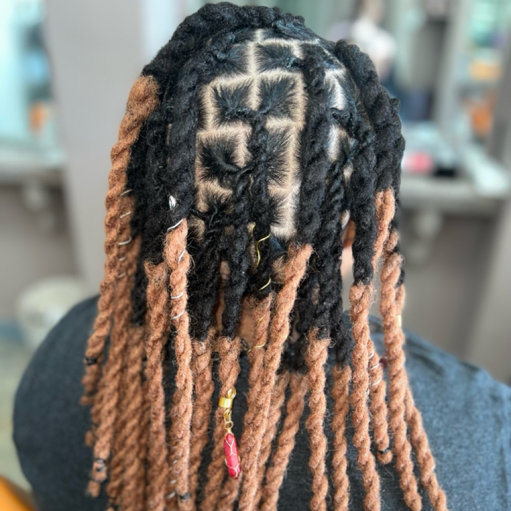 Loc Start with Extensions at LASHDAE of Roots To Royalty Studio in Phoenix, AZ
