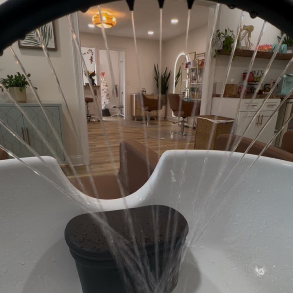 Scalp Detox & Restore Treatment at Angie @ Pura Vida Salon NSB in New Smyrna Beach, FL