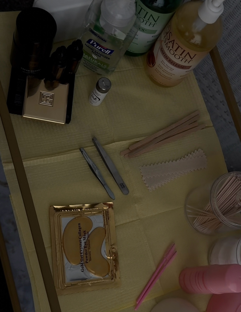 Eyebrow Wax