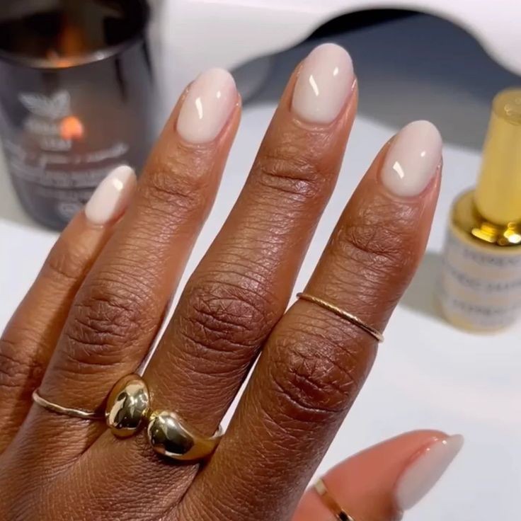 Gel polish Mani
