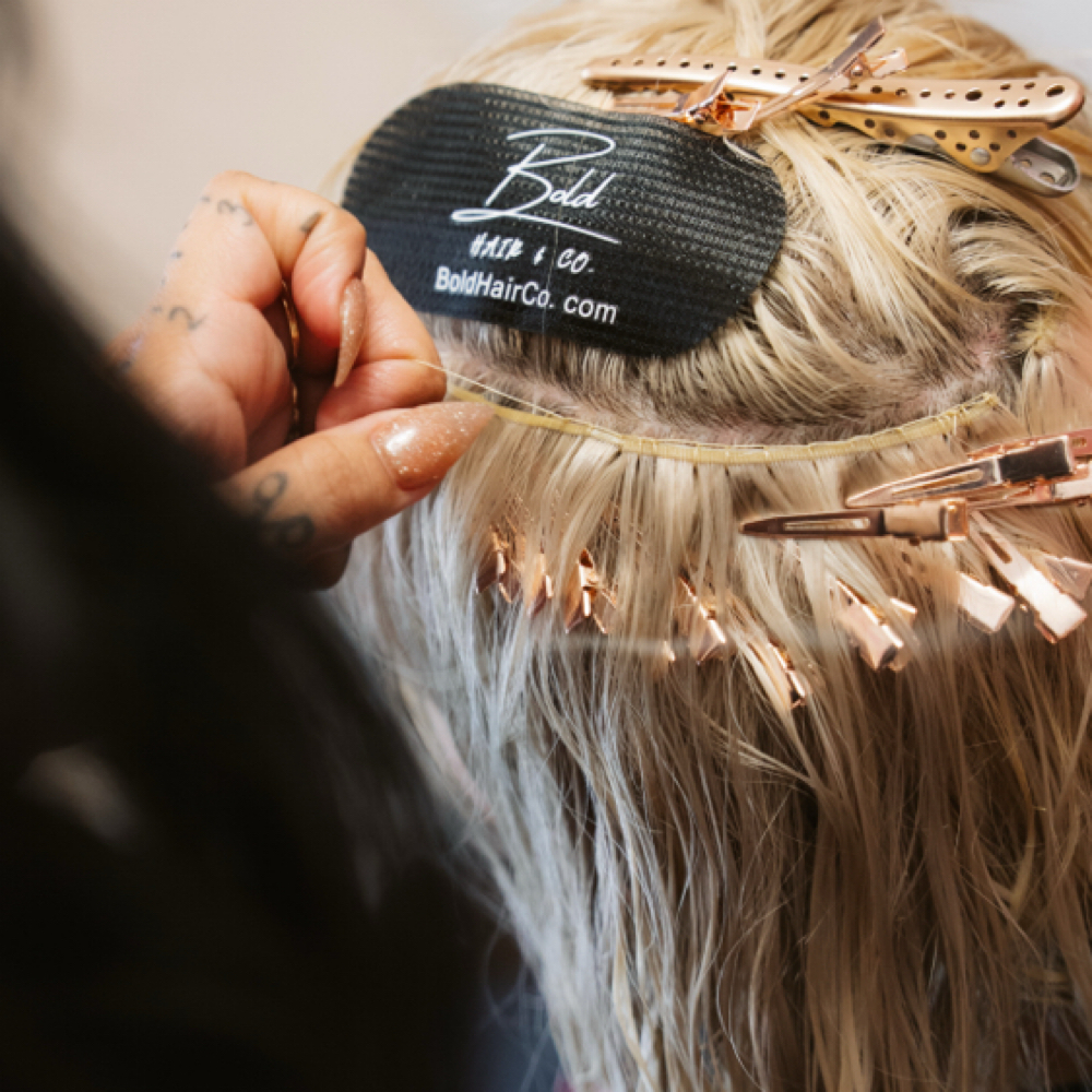 Reinas Signature Extensions at Peruvian Jessica Hair in Graham, WA