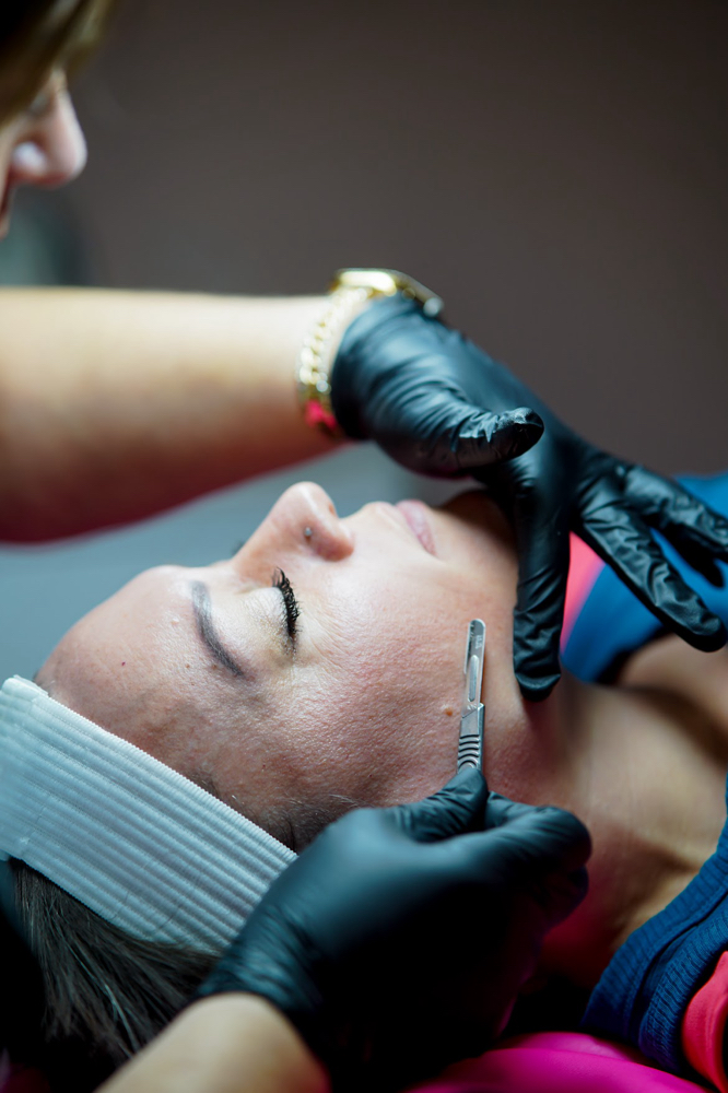 Dermaplaning Facial