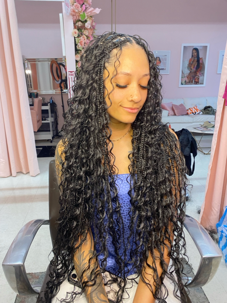 Goddess Knotless Braids