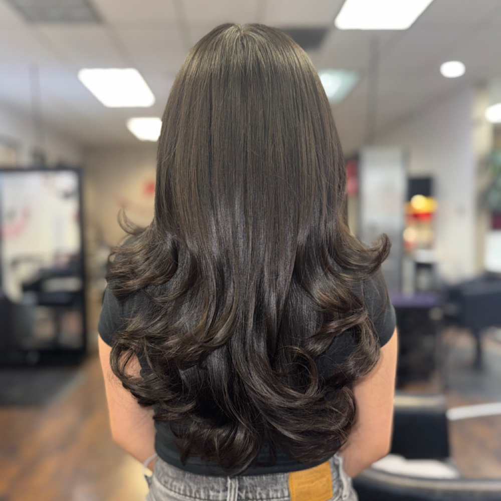 Haircut + Blowout at Beautyby_Rubii in Palmdale, CA