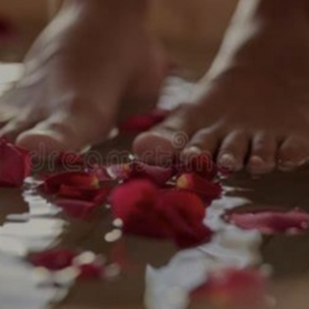 Foot Care & Calf Massage at Nissi's Hair Salon in Wellesley Hills, MA