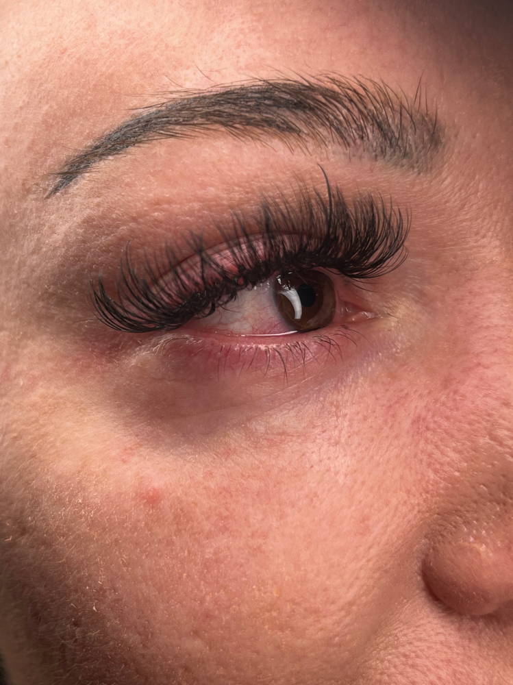 Light Volume Set at MD LASH STUDIO in Vancouver, WA