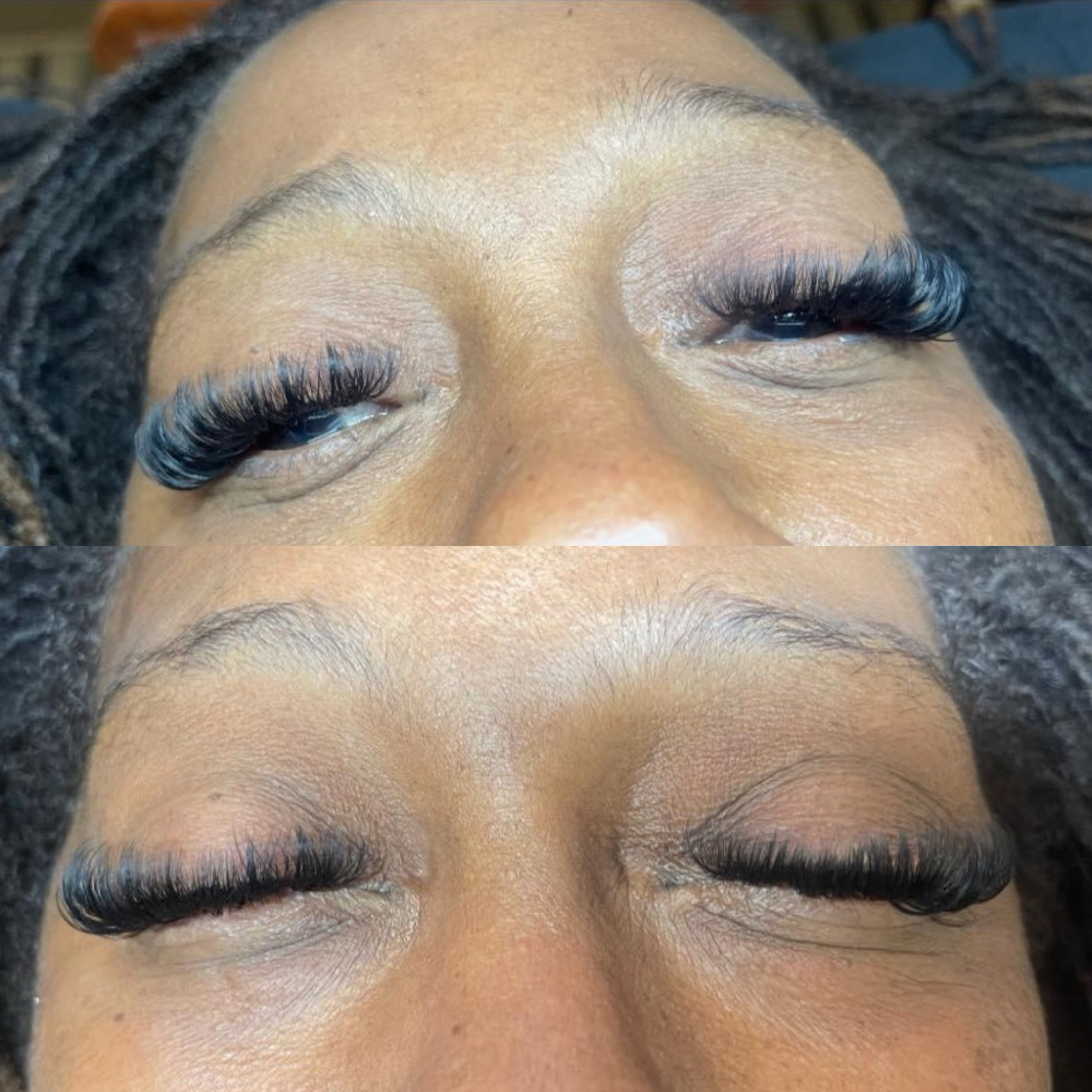 Mega Volume Lashes