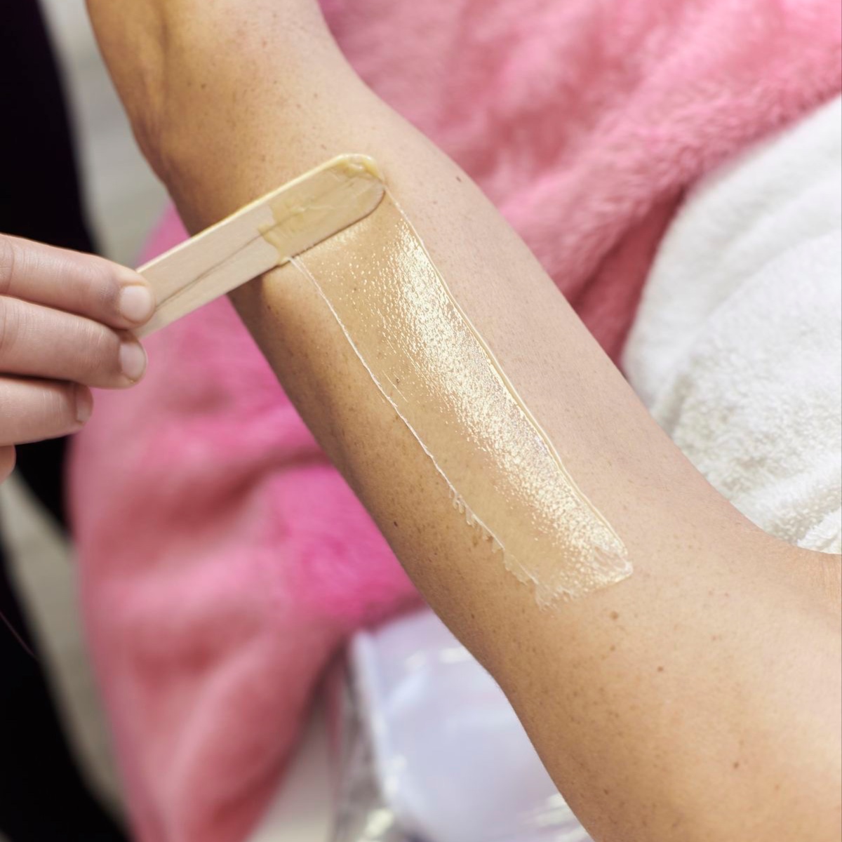 Body Waxing at Glamorous Evolution in Memphis, TN