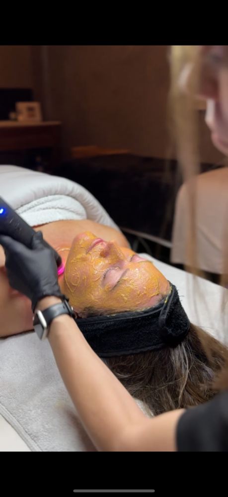 Glo2 Oxygen Facial