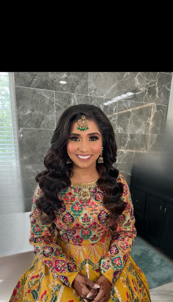 HENNA MAKEUP
