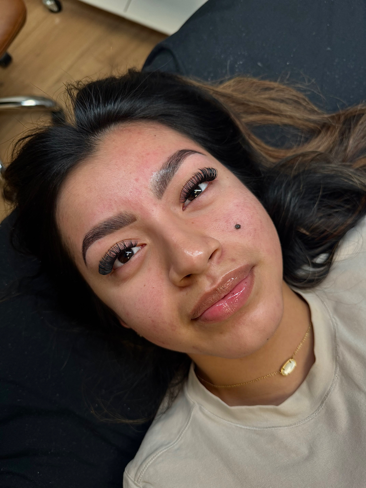Brow Lamination And Tint