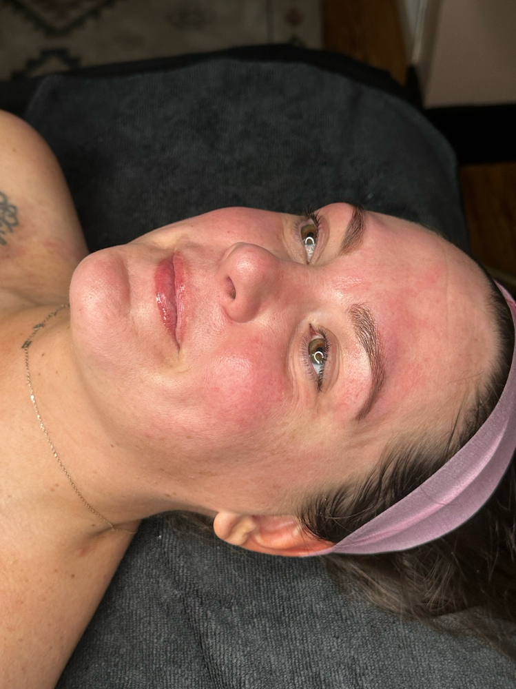 The Signature Glow Facial