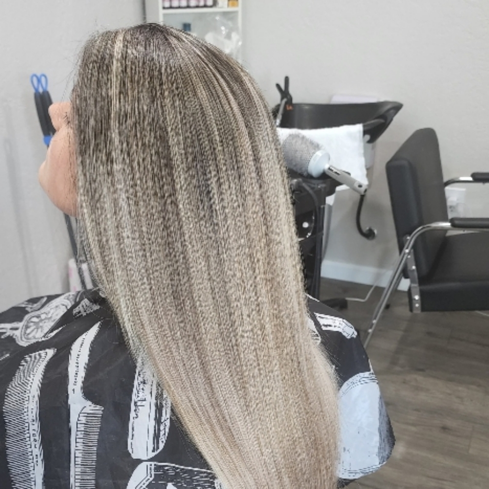 Airtouch Hair Coloring at O&T BEAUTY GLOW - HAIR SALON in Citrus Heights, CA