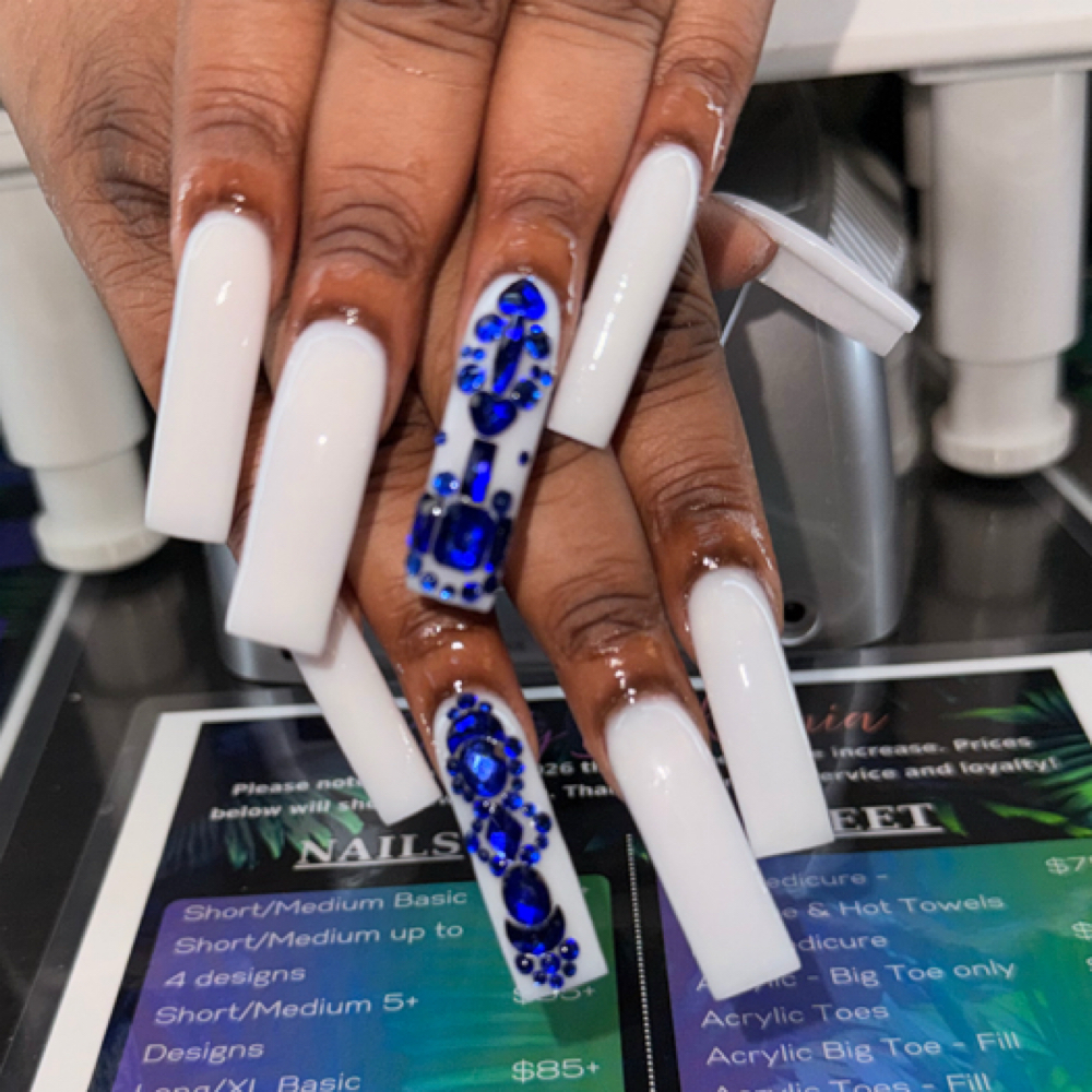 XXL/Extendo Set 4 Designs at Beauty By Ksenia in Canton, OH