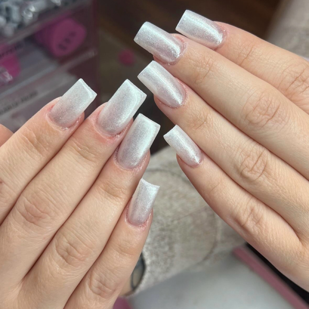 Medium Solid Full Set at Nailsbyjennifer in Parlier, CA