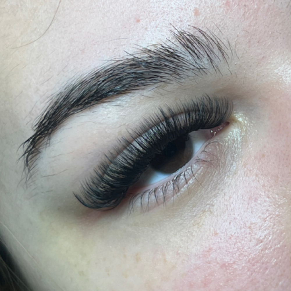 Hybrid Full Set at Kwinx Extensions LLC in Milwaukee, WI