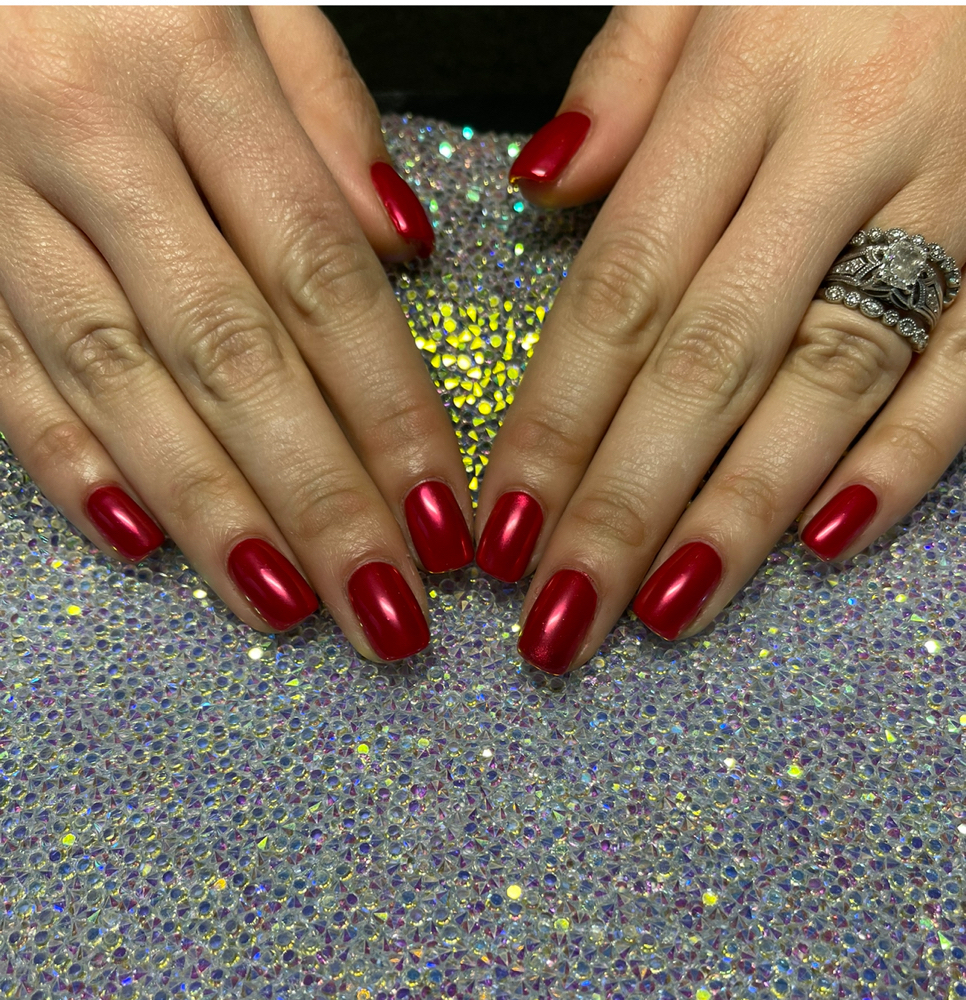 Chrome Powder at Canvas Hair and Nail Co. in Escanaba, MI