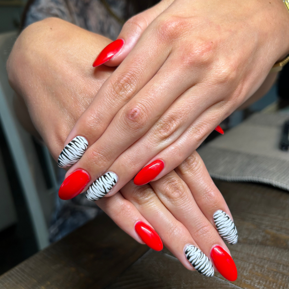 Builder Gel With Tips at POSH Salon and Dry Bar in Starkville, MS