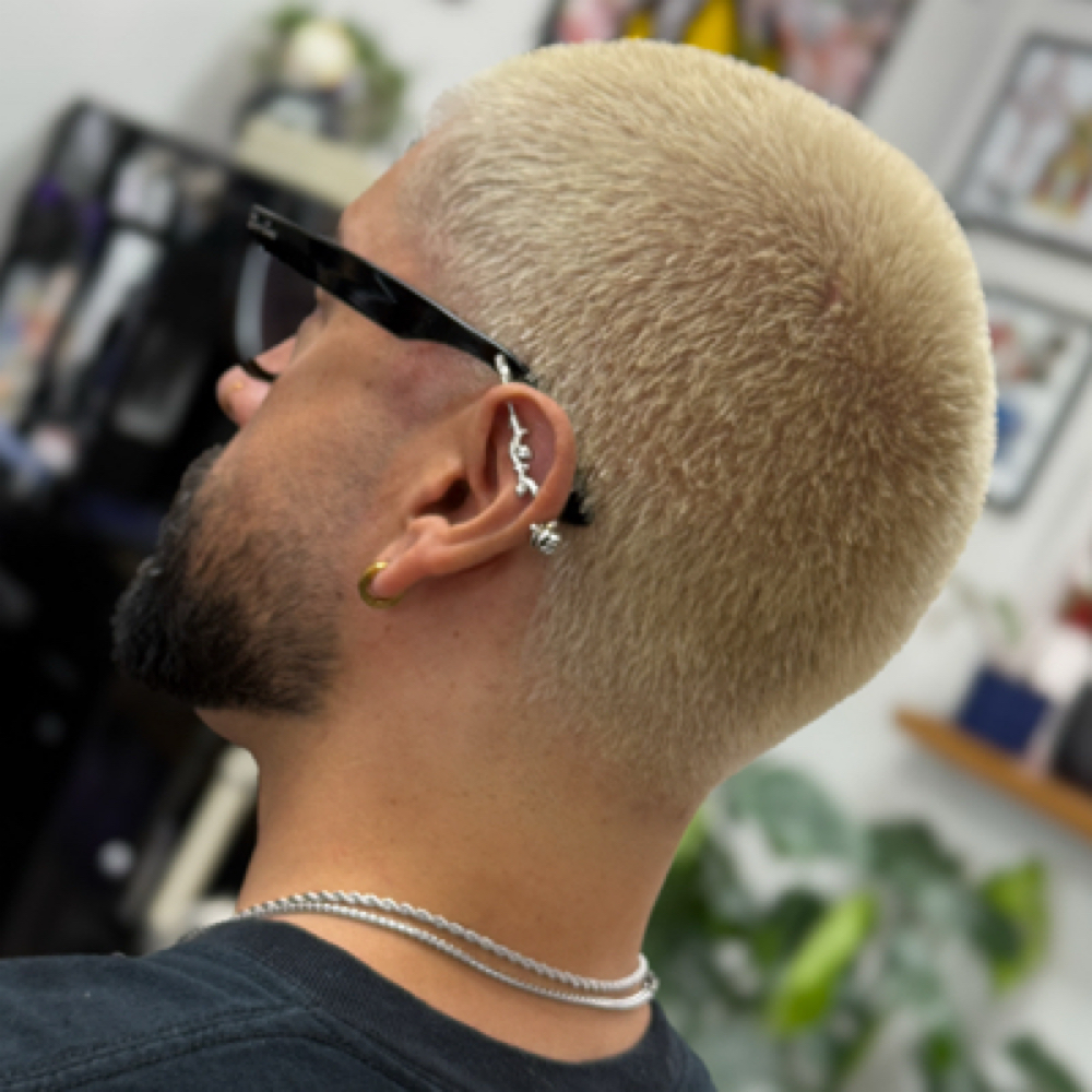 buzz + bleach ⚡︎ at designed for dopamine in Vancouver, WA