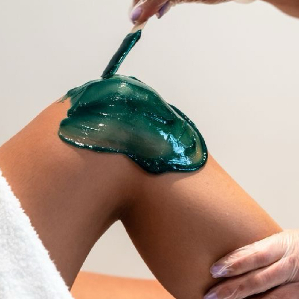 Lower Leg Wax at Euphoric Beauty Bar in Woodbridge, NJ