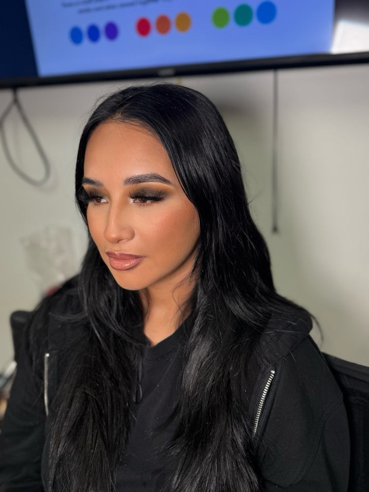 Signature Glam