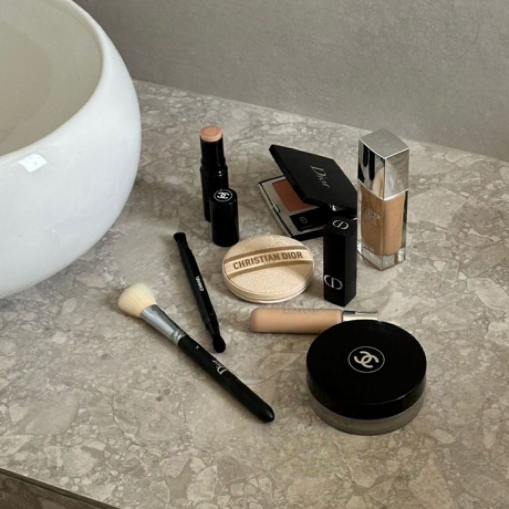 Full Makeup Application at Mane Haven @ Elite Salons and Suites in West Chester, PA