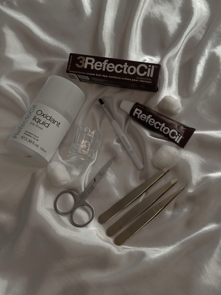 Eyebrow Wax + Tint at 121 Studio in Marshall, IL