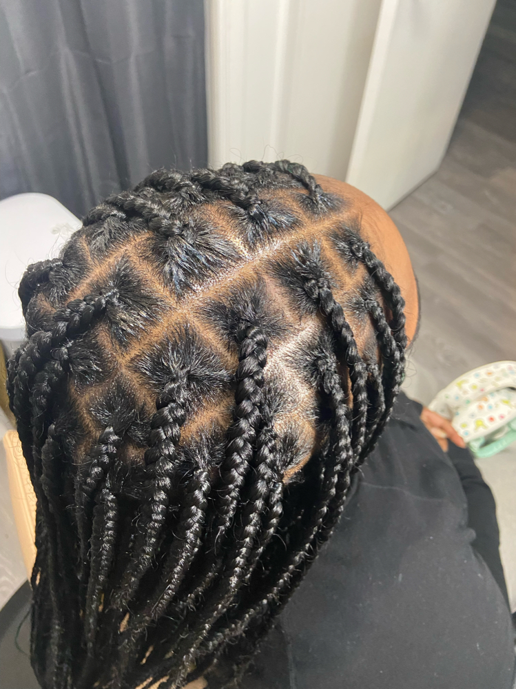 Large Knotless Box Braids