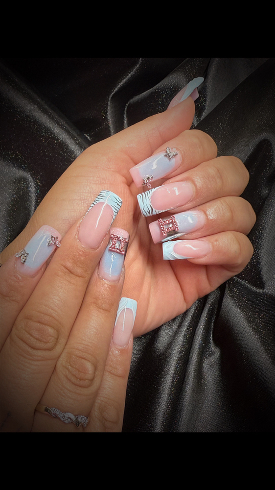 Polygel Full Set at Flutter Nails & Lashes in Liberty, MO